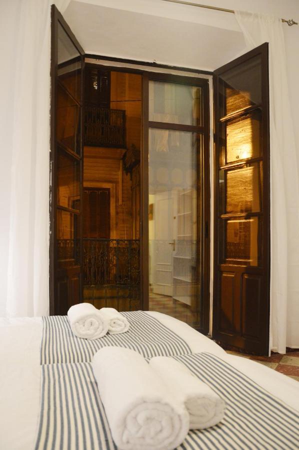 Apartamento Colon 32 Sevilla Bagian luar foto